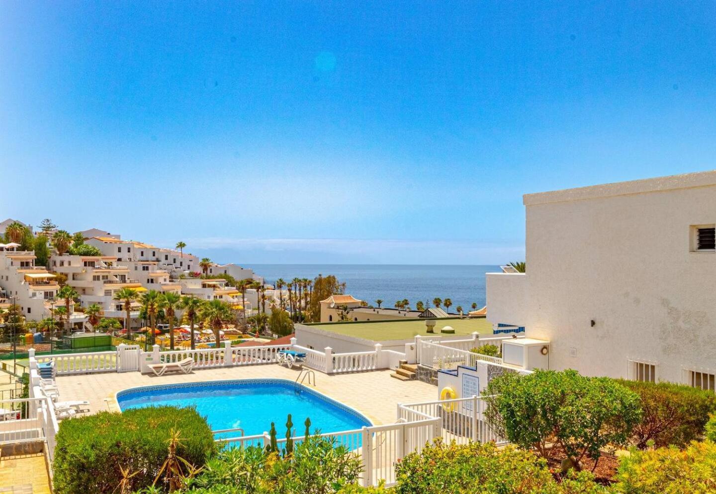 Sunny Oceanview Terrace By Dream Homes Tenerife Acantilado de los Gigantes Eksteriør billede
